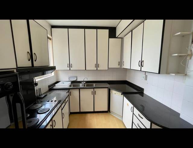 3 BEDROOM APARTMENT FOR SALE IN NORTH BEACH